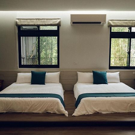 蘊慢築 茶花藝主題民宿 Yun Man Zhu Homestay Gongguan Экстерьер фото