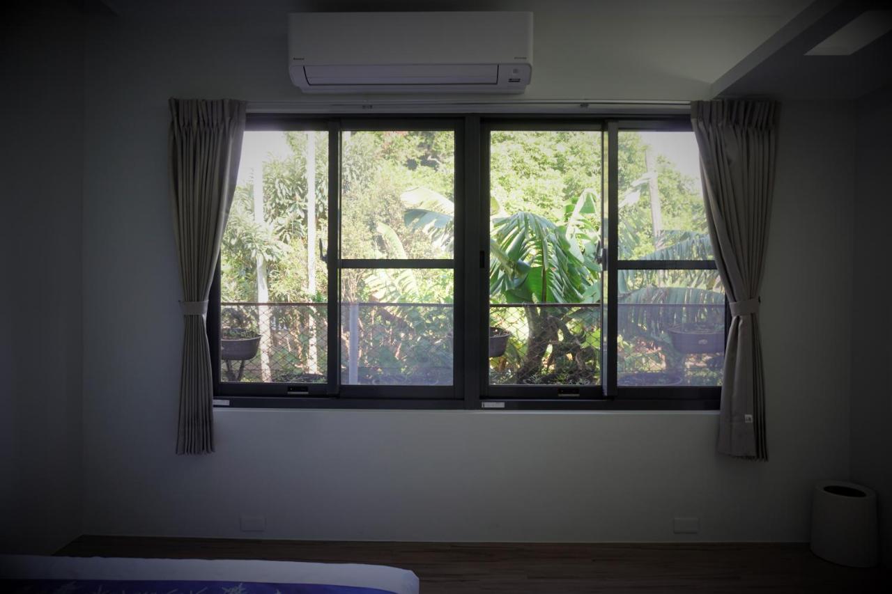 蘊慢築 茶花藝主題民宿 Yun Man Zhu Homestay Gongguan Экстерьер фото
